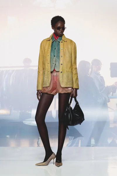 Look 20